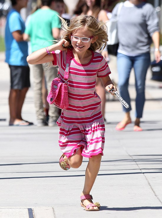 Czyja to córka? (FOTO)