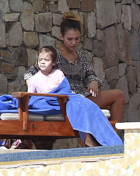 Mama dwójki dzieci chwali się figurą (FOTO)