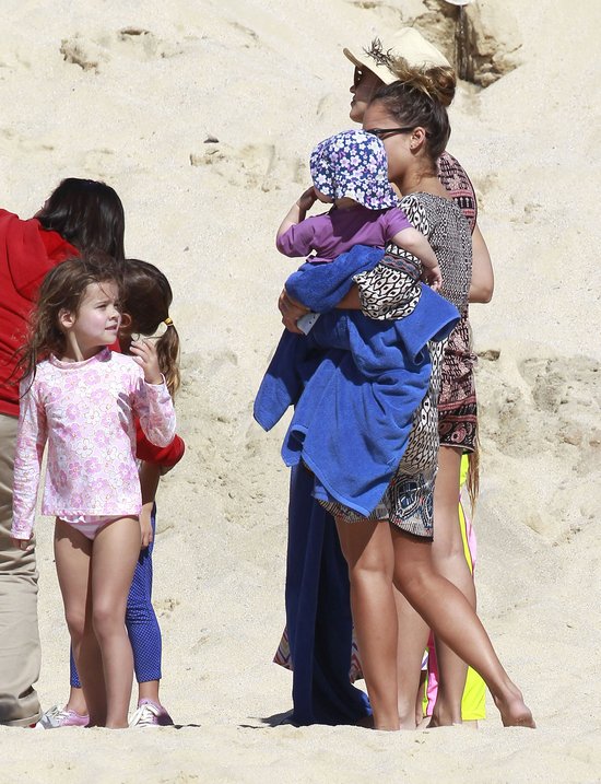 Mama dwójki dzieci chwali się figurą (FOTO)