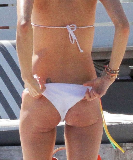 Jaka chudziutka pupa! Ładna? (FOTO)