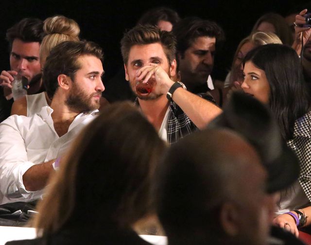 Modelka pokazała Kardashianom środkowy palec (FOTO)