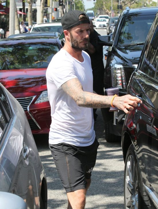 Victorii Beckham wydaje się, że wszystko jej wolno? (FOTO)