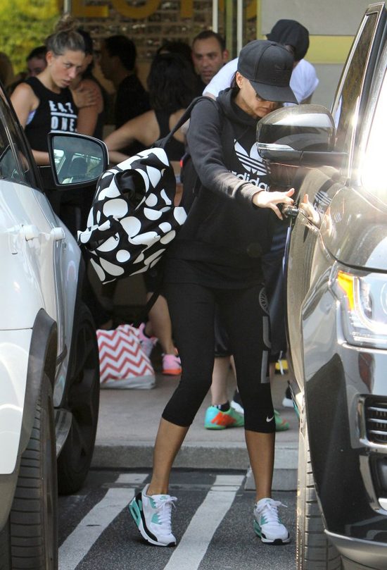 Victorii Beckham wydaje się, że wszystko jej wolno? (FOTO)