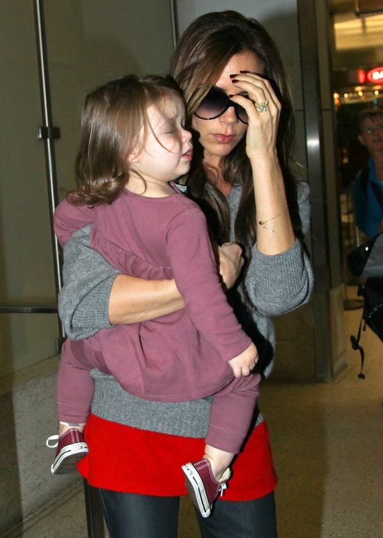 Victoria Beckham nigdy nie założyłaby takich butów (FOTO) Victoria Beckham nigdy nie założyłaby takich butów (FOTO)