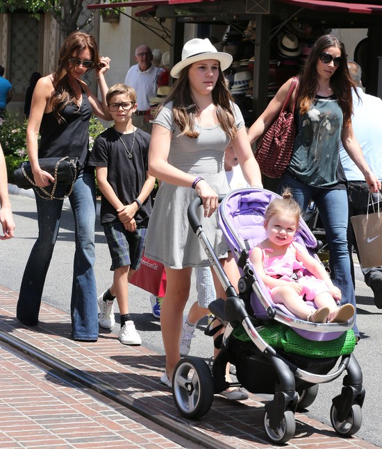 Czym gwiazdy wożą swoje dzieci? Wózki dzieci celebrytów