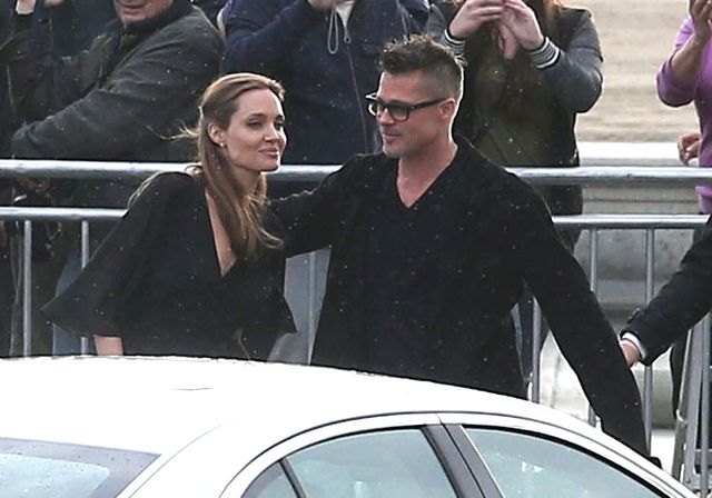 Jolie i Pitt znów ubrani w jednym stylu (FOTO) Jolie i Pitt znów ubrani w jednym stylu (FOTO)