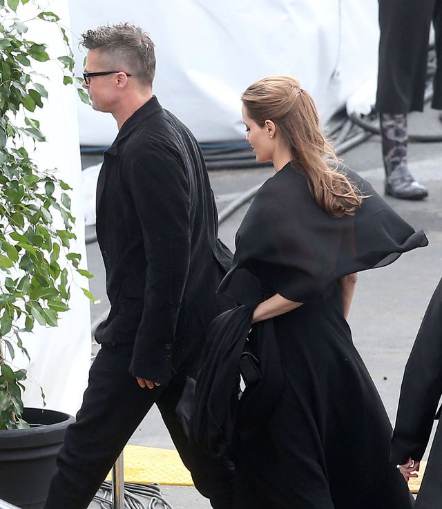 Jolie i Pitt znów ubrani w jednym stylu (FOTO) Jolie i Pitt znów ubrani w jednym stylu (FOTO)