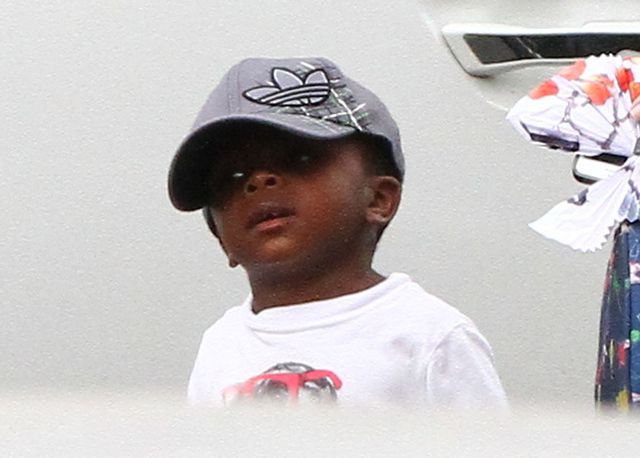 Kwiat we włosach Sandry Bullock (FOTO)