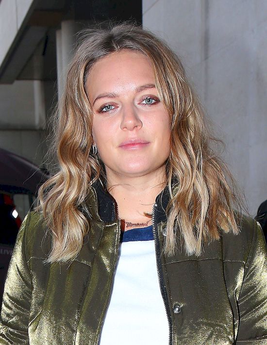 Tove Lo od Habits (Stay High) pokazała na koncercie w Polsce PIERSI! Tove Lo od Habits (Stay High) pokazała na koncercie w Polsce PIERSI!