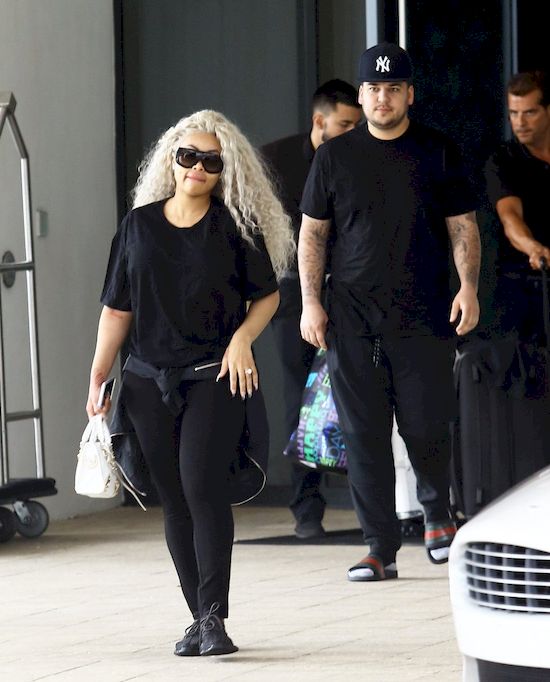 Rob Kardashian waży niemal 140 kg?! I to wina... Blac Chyny (VIDEO)