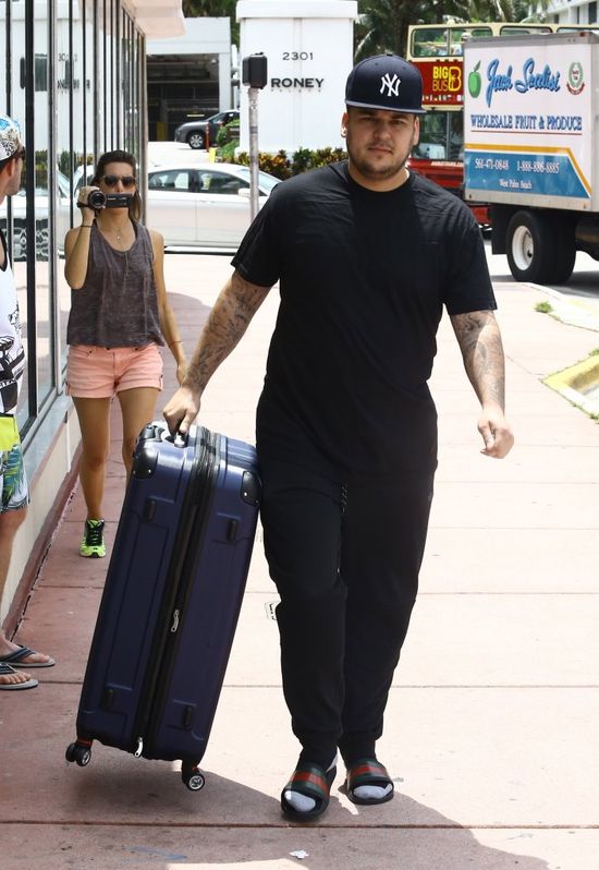 Rob Kardashian i Blac Chyna zdradzili kilka szczegółów na temat imienia dziecka