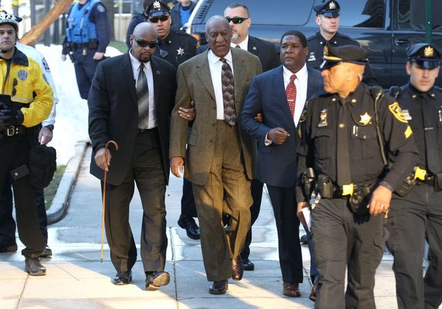 Bill Cosby PRZYZNAŁ, że faszerował kobiety narkotykami!