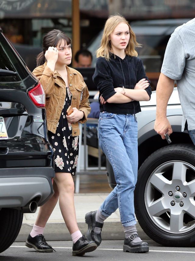 Lily Rose Depp na lodach z ochroniarzem (FOTO)