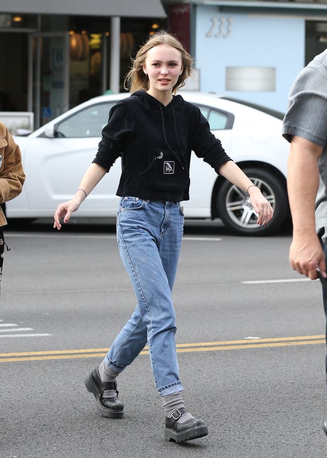 Lily Rose Depp na lodach z ochroniarzem (FOTO)