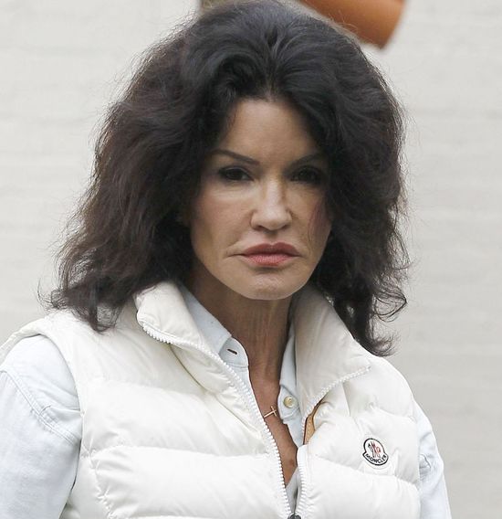 Janice Dickinson dziś ma uśmiech Jokera (FOTO) Janice Dickinson dziś ma uśmiech Jokera (FOTO)