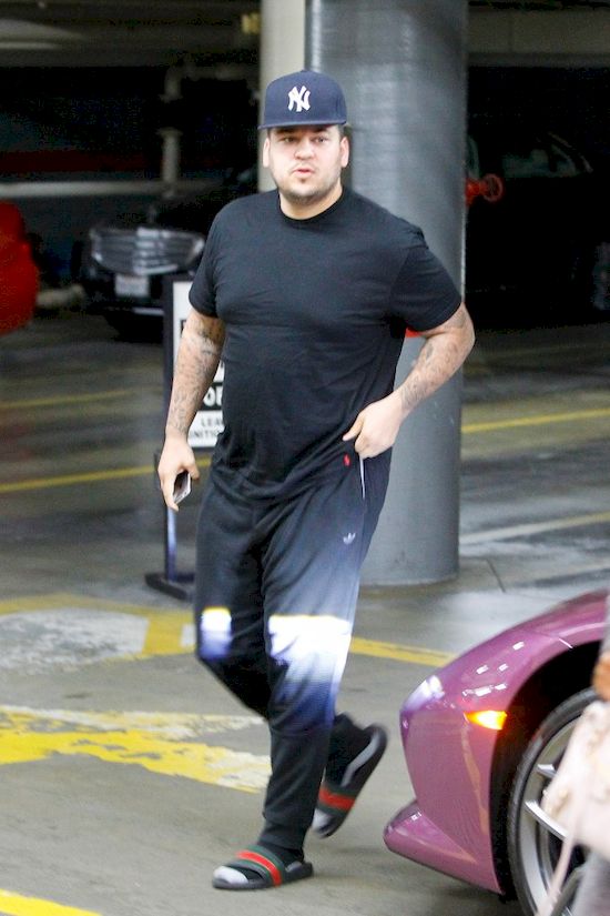 Rob Kardashian dawno nie był tak szczęśliwy! Blac Chynie się to nie spodoba?
