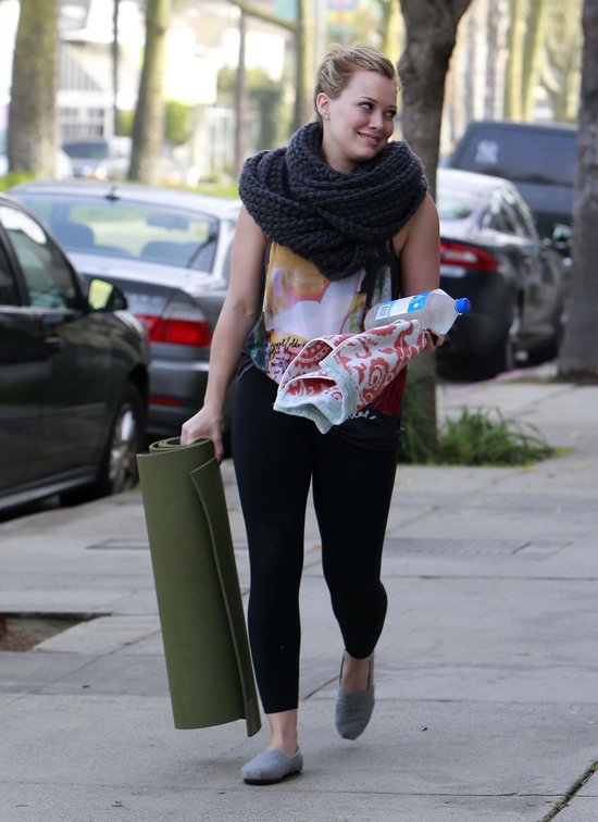 Hilary Duff wytrwale pracuje nad sylwetką (FOTO)