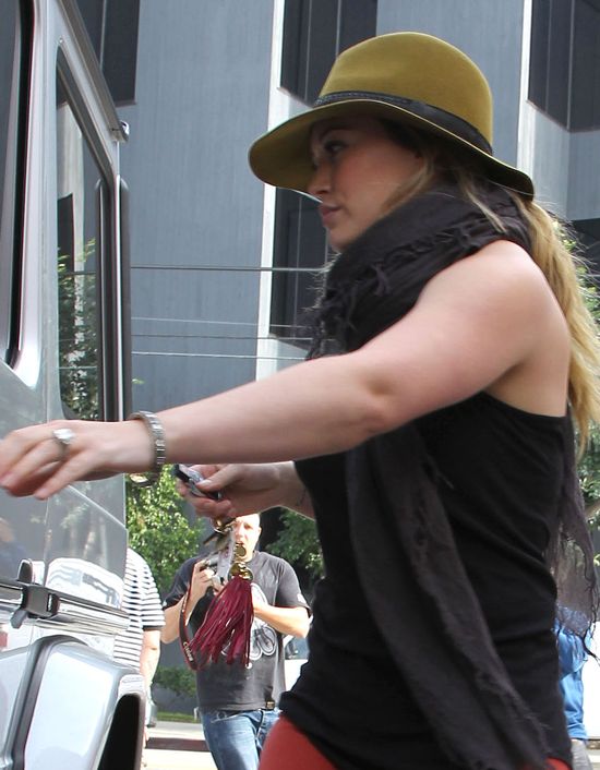 Jak Hilary Duff idzie powrót do formy? (FOTO) Jak Hilary Duff idzie powrót do formy? (FOTO)