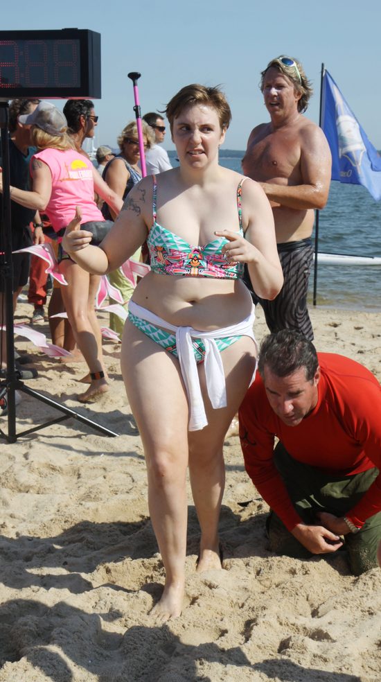 Ona wcale nie omija siłowni szerokim łukiem (FOTO)