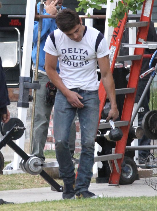 Tak dzisiaj wygląda Zac Efron (FOTO)