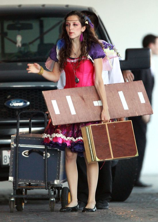 Fergie wypina brzuch (FOTO) Fergie wypina brzuch (FOTO)