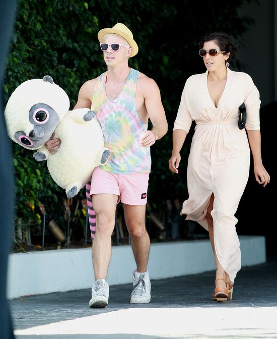 Fergie wypina brzuch (FOTO) Fergie wypina brzuch (FOTO)