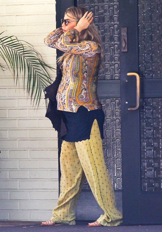 Fergie już nie ukryje brzuszka (FOTO)