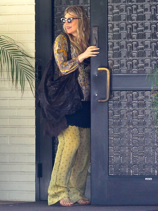 Fergie już nie ukryje brzuszka (FOTO) Fergie już nie ukryje brzuszka (FOTO)