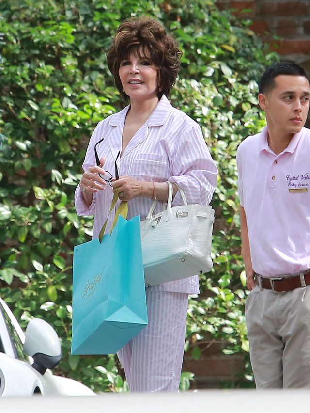 Kim Kardashian pokazała brzuch w piżamie (FOTO)