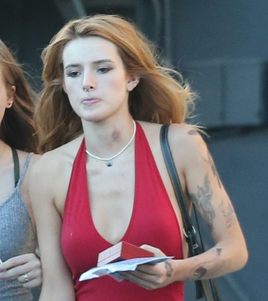 Bella Thorne jeszcze nie spotkała się z TAKIM hejtem! 
