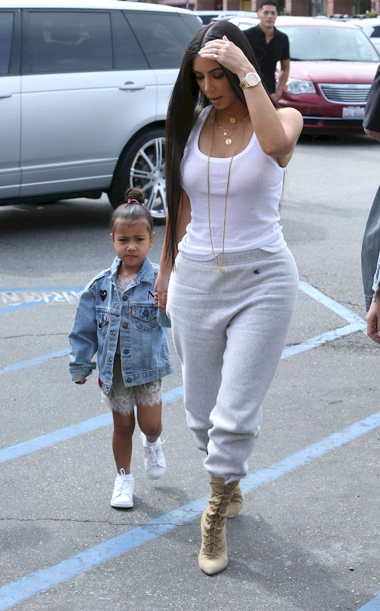 Kim Kardashian OSTRO reaguje na wypowiedzi hejterów! Kim Kardashian OSTRO reaguje na wypowiedzi hejterów!