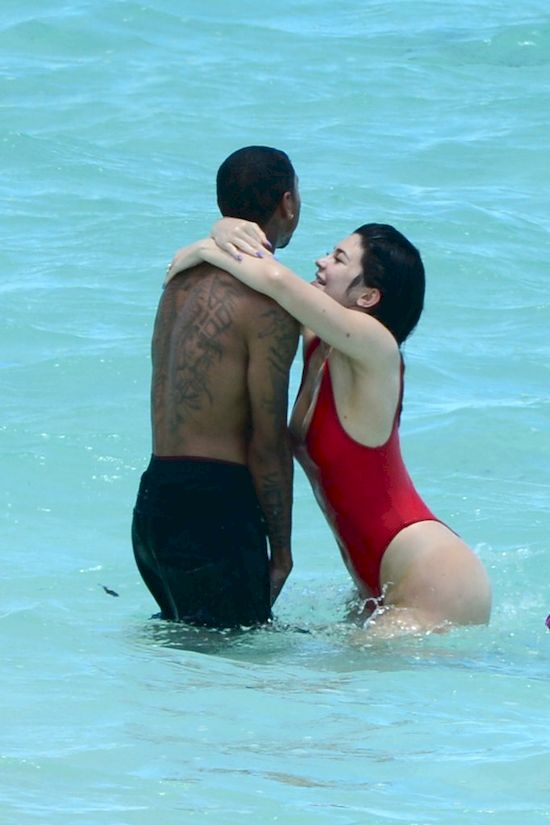 Tyga otrzymał od Kylie Jenner prezent warty ponad MILION ZŁOTYCH (FOTO)