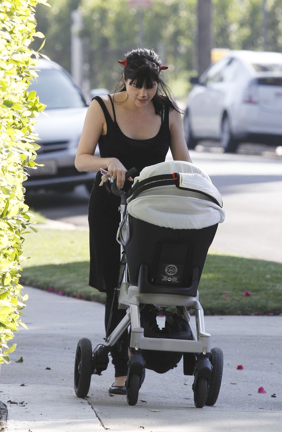 Czym gwiazdy wożą swoje dzieci? Wózki dzieci celebrytów
