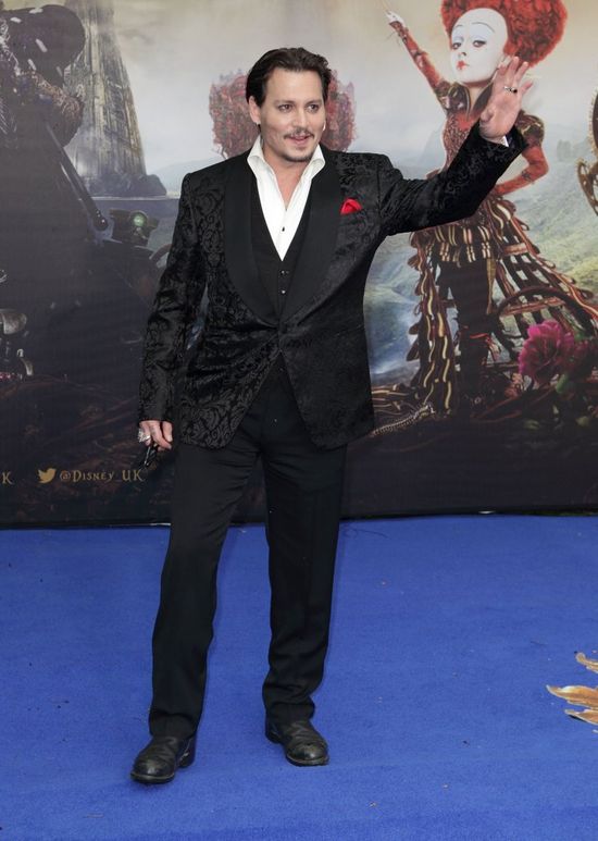 Amber Heard ma kłopoty! Po stronie Johnny'ego Deppa są DZIESIĄTKI świadków!