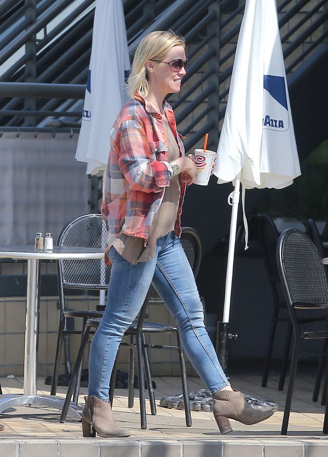 Jennie Garth odzyskała kobiece kształty (FOTO)