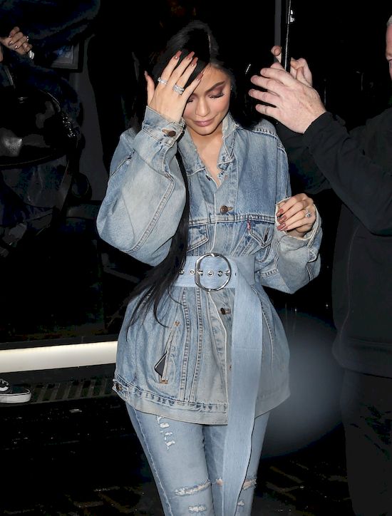 Skandal z kosmetykami Kylie Jenner! Co to za nazwy?! (Insta) Skandal z kosmetykami Kylie Jenner! Co to za nazwy?! (Insta)