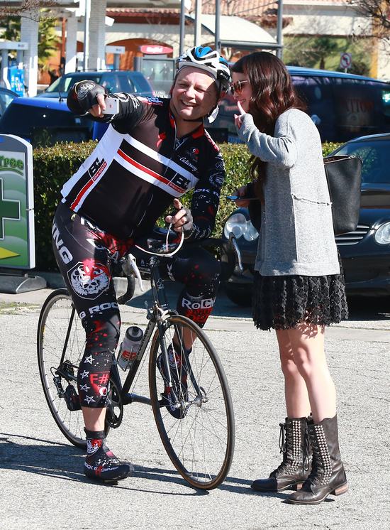  Selena Gomez w walentynkowym nastroju (FOTO)