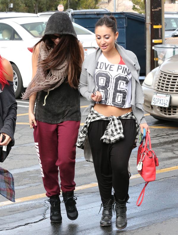 Gwiazdorskie maniery młodej aktorki (FOTO)