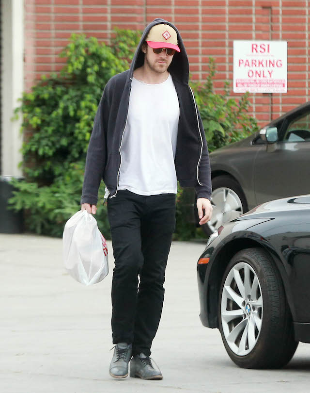 Internet śmieje się figury woskowej Ryana Goslinga! 