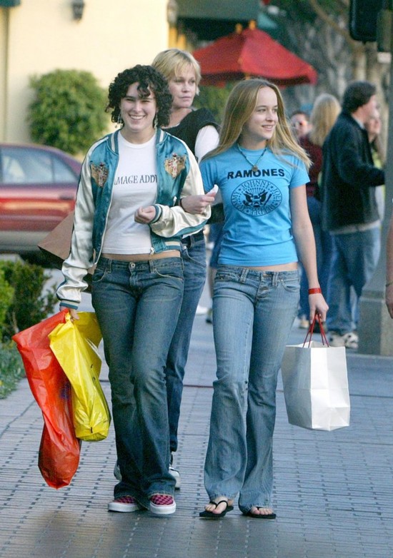 Jak 11 lat temu wyglądała Dakota Johnson? (FOTO)