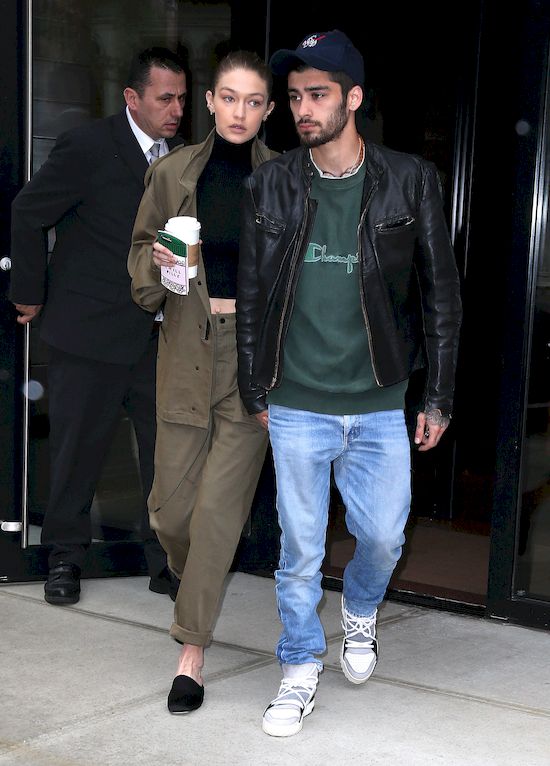 Zayn Malik trafił na WÓZEK INWALIDZKI! (FOTO)