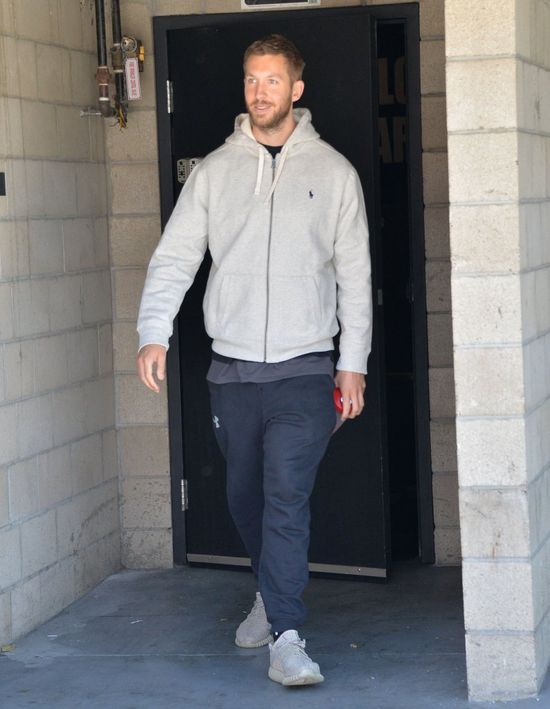 Calvin Harris ma dość spotykania się z gwiazdami! To wina Taylor Swift!