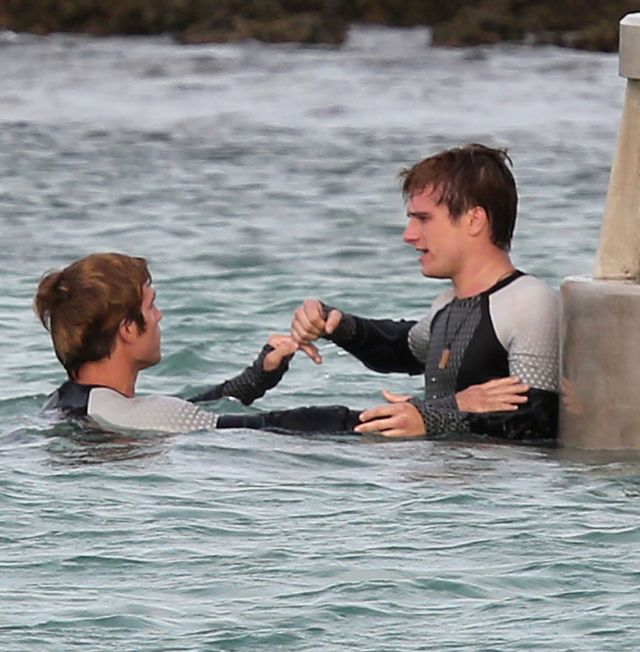 Jennifer Lawrence i Josh Hutcherson na planie filmu Catching