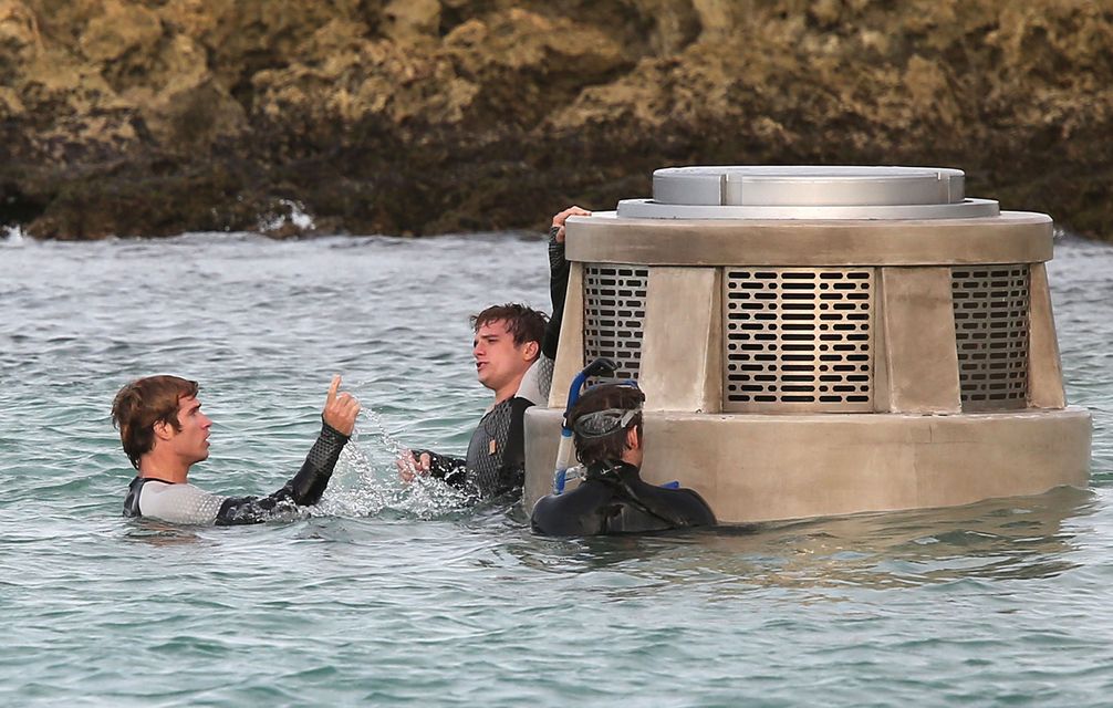 Jennifer Lawrence i Josh Hutcherson na planie filmu Catching