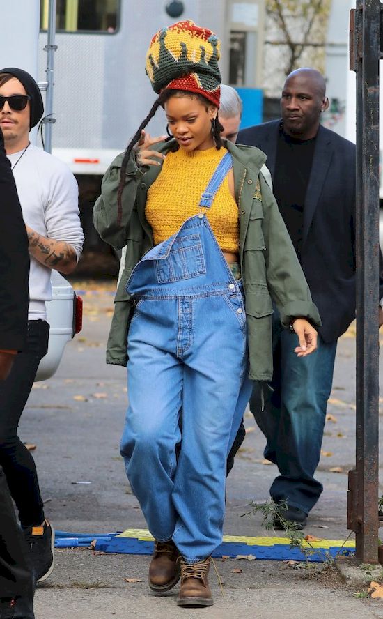 Wow! Rihanna idzie w ślady... Boba Marleya?