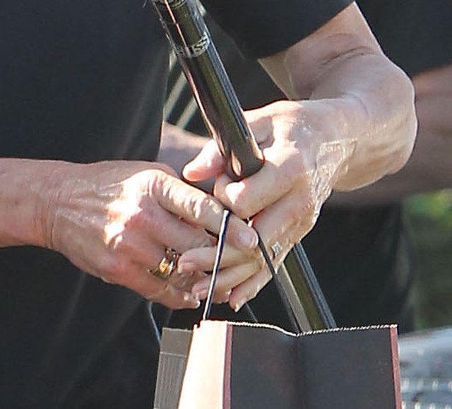 Bruce Jenner nosi długie, zadbane paznokcie (FOTO) Bruce Jenner nosi długie, zadbane paznokcie (FOTO)