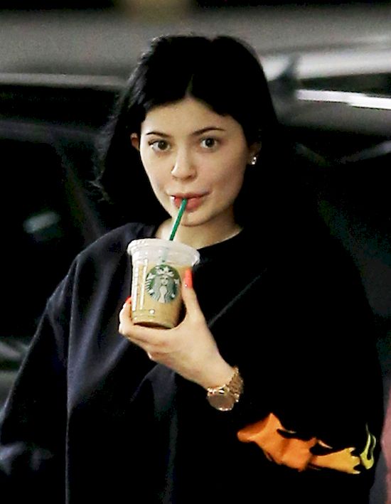 Kylie Jenner ma NOWEGO chłopaka?! Fani: On jest obrzydliwy!
