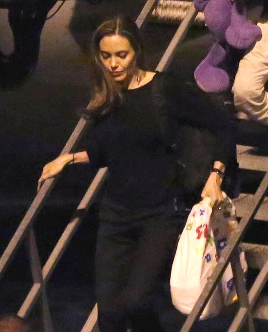 Brad Pitt martwi się o Angelinę Jolie Brad Pitt martwi się o Angelinę Jolie