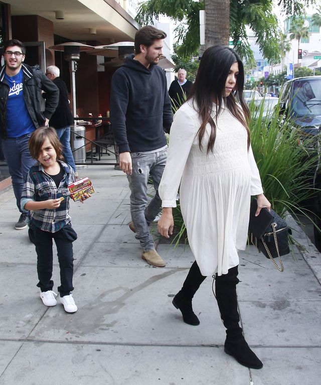 To już ósmy miesiąc. Kourtney trzyma fason (FOTO)