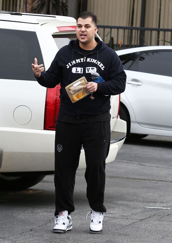 Rob Kardashian przytył 18 kilo (FOTO)